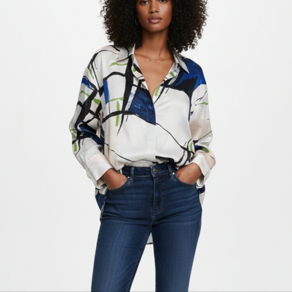 Zara women M Multicolor Abstract Blouse with Button in front